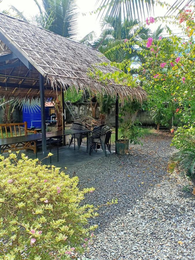 Coconoi Residence Nai Harn Exteriör bild