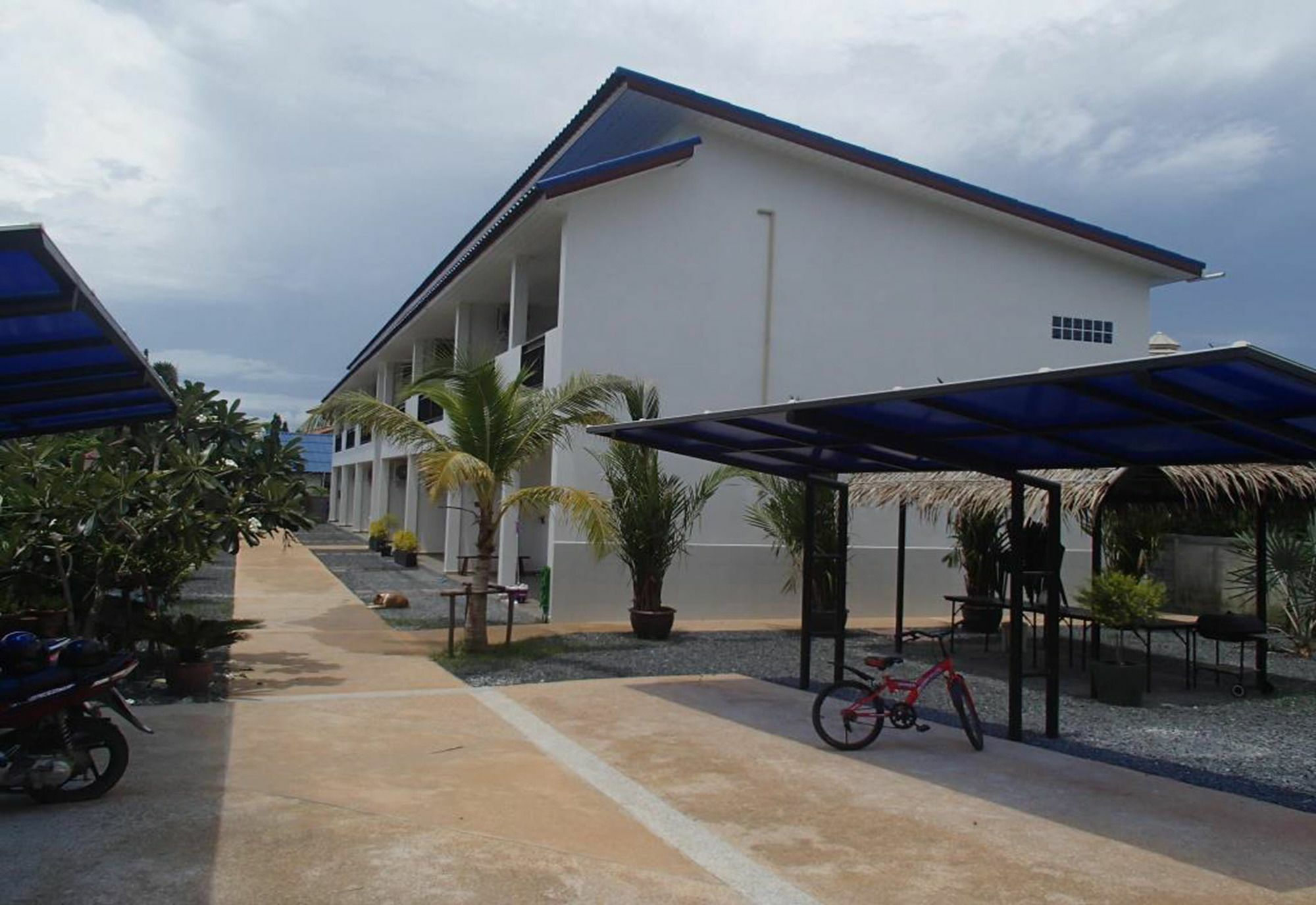 Coconoi Residence Nai Harn Exteriör bild
